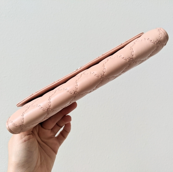 Chanel Wallet - Picture 8 of 15